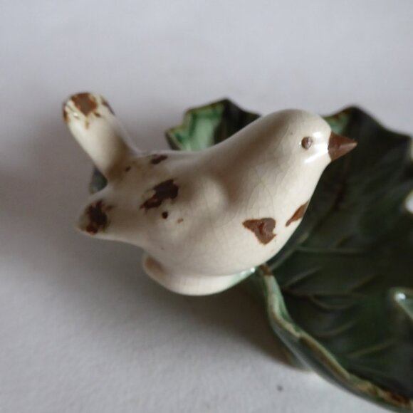 NEW CREATIVE CO-OP RUSTIC BIRD ON MAPLE LEAF CERAMIC TRINKET CANDY DISH - Picture 9 of 9